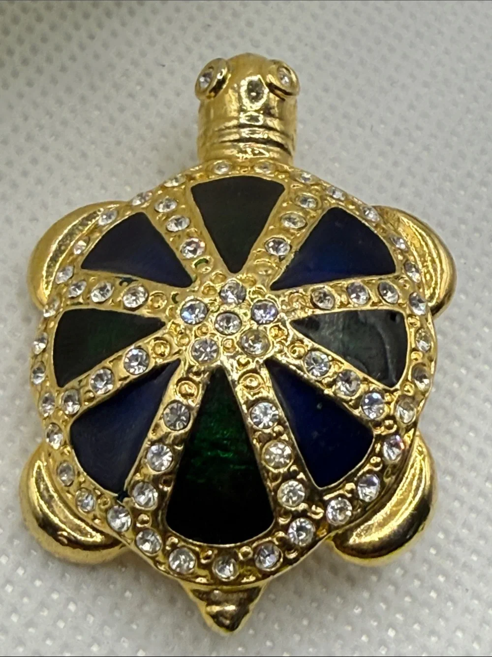 Vintage Gold-Tone Turtle Brooch Blue Green Enamel Clear Crystals high end look